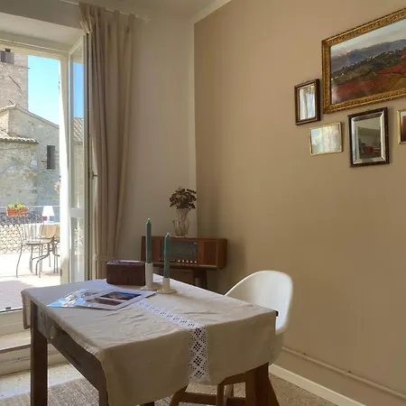 App. Con Terrazza Panoramica In Centro-montefalco